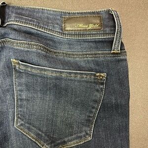 541.  Mavi gold women’s dark blue stretch, skinny jeans size 27 x  32 length